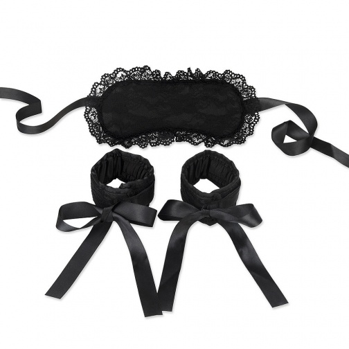 S&M - Lace Cuffs And Mask Set photo