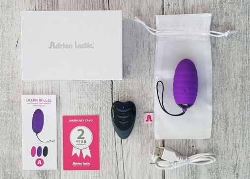 Adrien Lastic - Ocean Breeze Egg - Purple photo