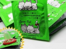 A-One - Love Cat Condom - 144 pieces photo