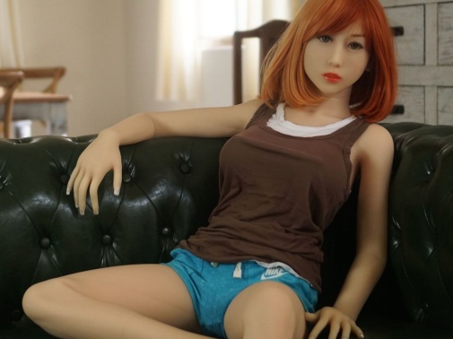 Yan Realistic doll 155 cm photo