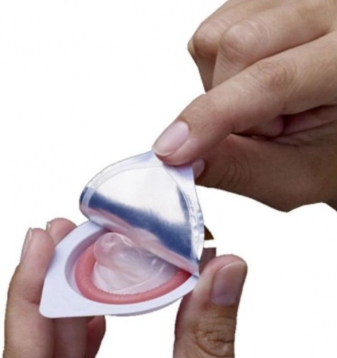 Ceylor - 藍帶乳膠避孕套 12個裝 照片