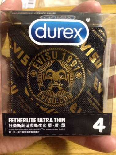Durex - EVISU Gold Godhead 4's pack photo